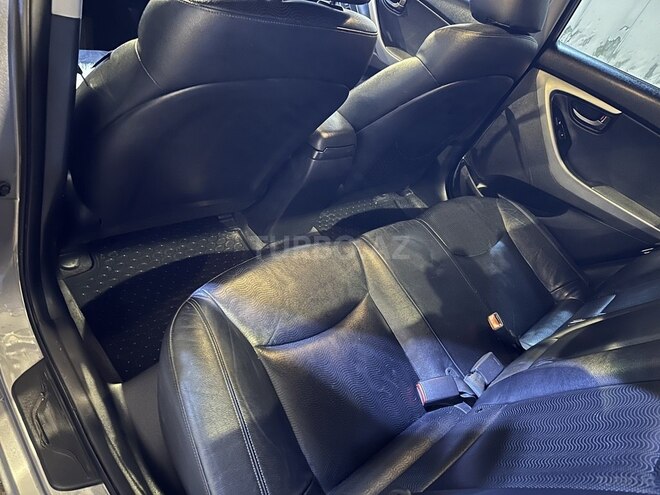 Hyundai Elantra 2012, 267,000 km - 1.8 л - Bakı
