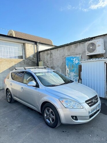 Kia Ceed 2009, 240,000 km - 1.4 л - Bakı