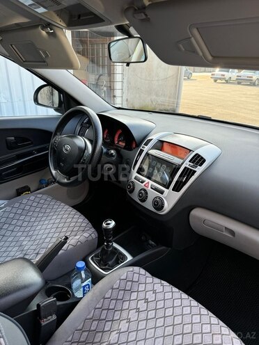 Kia Ceed 2009, 240,000 km - 1.4 л - Bakı