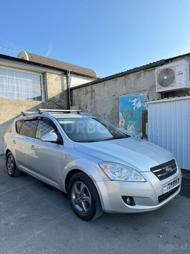 Kia Ceed 2009, 240,000 km - 1.4 л - Bakı