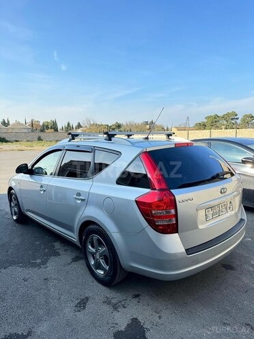 Kia Ceed 2009, 240,000 km - 1.4 л - Bakı