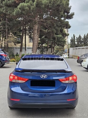 Hyundai Elantra 2015, 220,000 km - 1.8 l - Bakı