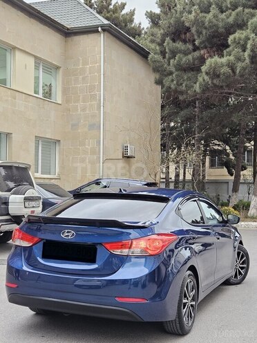 Hyundai Elantra 2015, 220,000 km - 1.8 l - Bakı