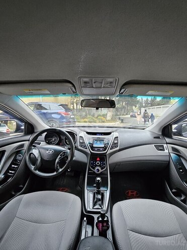 Hyundai Elantra 2015, 220,000 km - 1.8 l - Bakı
