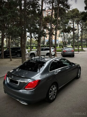 Mercedes C 220 d 2017, 150,000 km - 2.2 l - Bakı