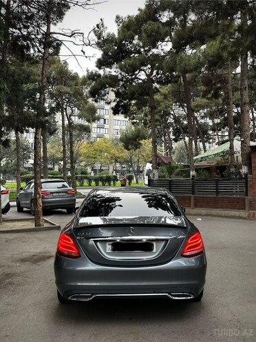 Mercedes C 220 d 2017, 150,000 km - 2.2 l - Bakı