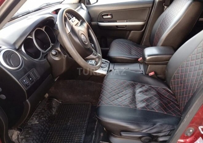 Suzuki Grand Vitara 2006, 318,000 km - 2.0 l - Bakı