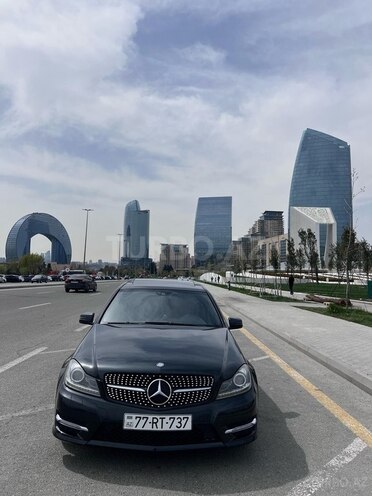 Mercedes C 250 2011, 228,000 km - 1.8 l - Bakı