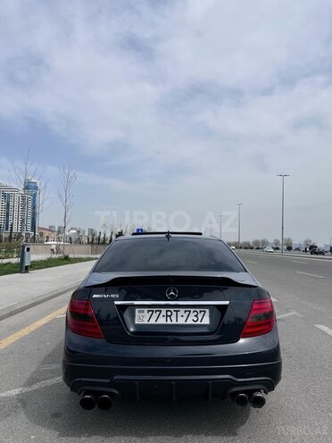 Mercedes C 250 2011, 228,000 km - 1.8 l - Bakı