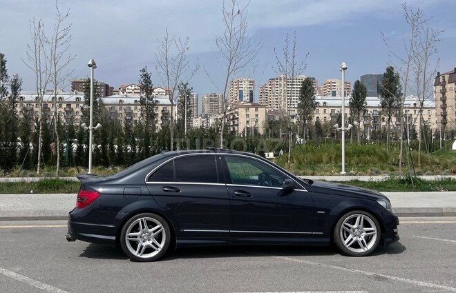 Mercedes C 250 2011, 228,000 km - 1.8 l - Bakı