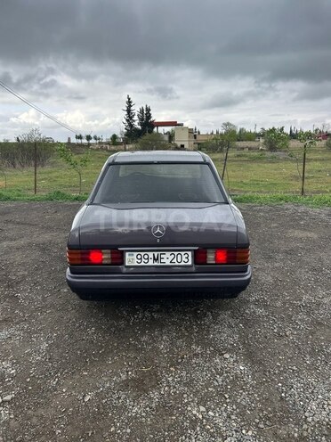 Mercedes 190 1993, 288,000 km - 1.8 l - Biləsuvar