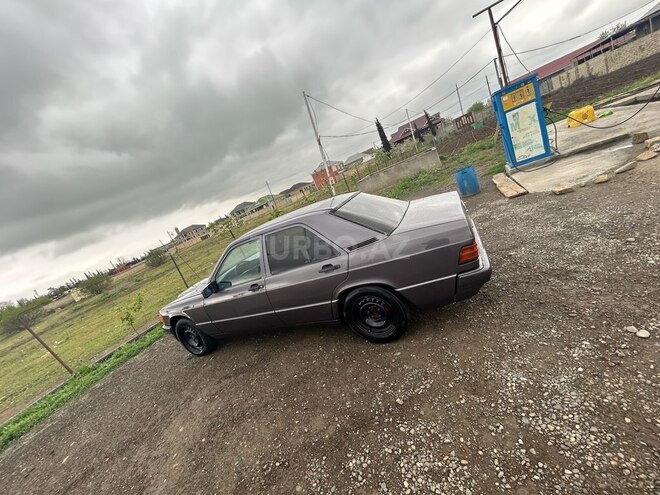 Mercedes 190 1993, 288,000 km - 1.8 l - Biləsuvar