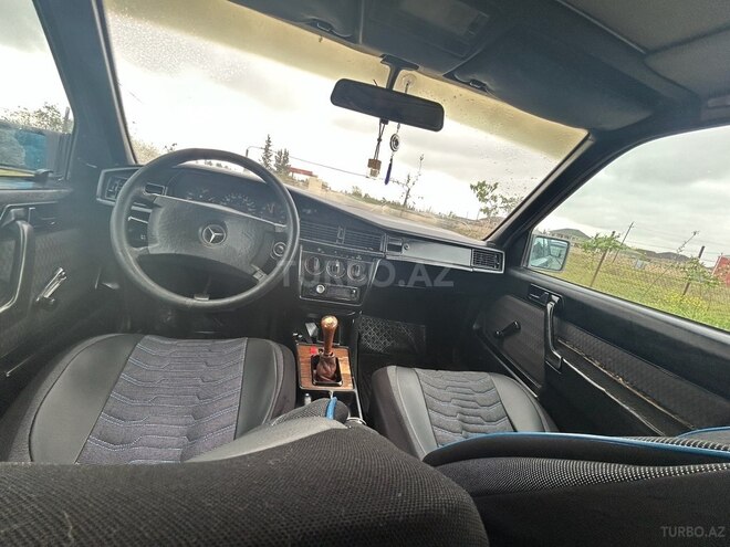 Mercedes 190 1993, 288,000 km - 1.8 l - Biləsuvar