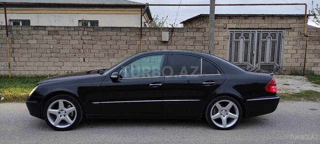 Mercedes E 240 2002, 260,000 km - 2.6 l - Bakı