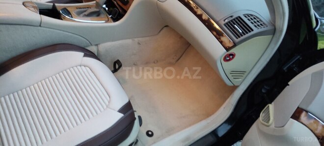 Mercedes E 240 2002, 260,000 km - 2.6 l - Bakı