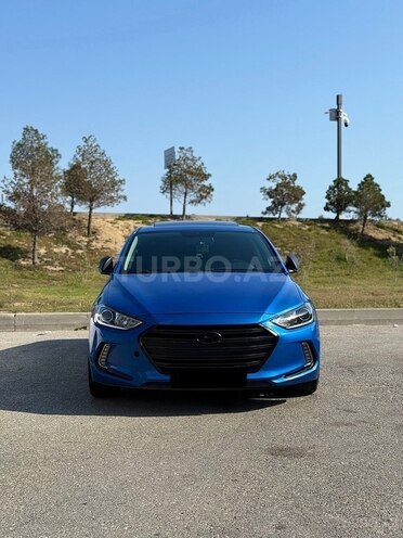 Hyundai Elantra 2017, 136,794 km - 2.0 l - Bakı