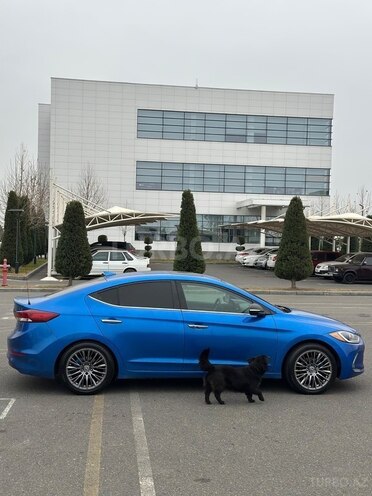 Hyundai Elantra 2017, 136,794 km - 2.0 l - Bakı