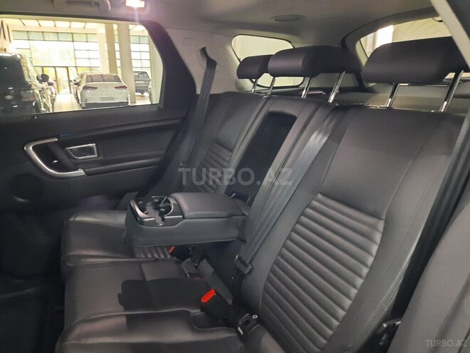 Land Rover Discovery Sport-10