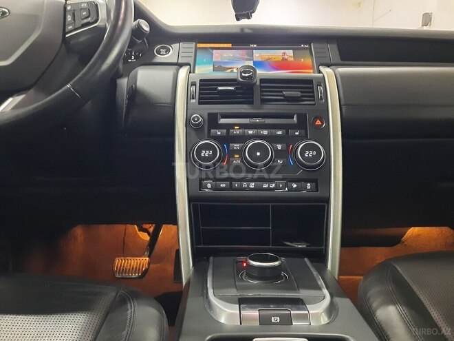 Land Rover Discovery Sport-16