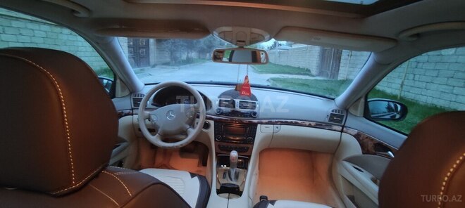 Mercedes E 240 2002, 260,000 km - 2.6 l - Bakı