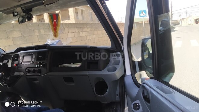 Ford Transit 2011, 330,000 km - 3.2 л - Bakı