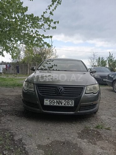 Volkswagen Passat 2005, 230,000 km - 2.0 l - Ağdam