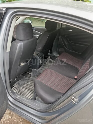 Volkswagen Passat 2005, 230,000 km - 2.0 l - Ağdam