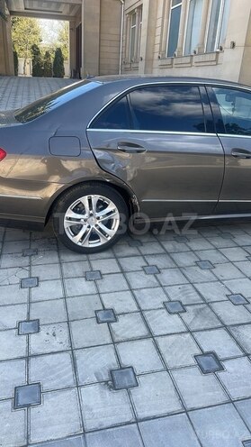 Mercedes E 220 d 2009, 328,000 km - 2.2 л - Bakı