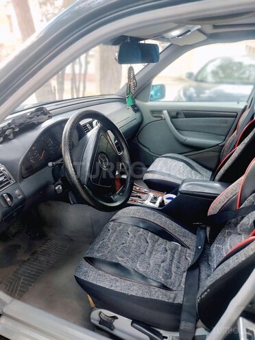 Mercedes C 200 1998, 350,000 km - 2.0 l - Sumqayıt