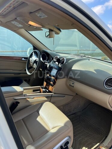 Mercedes ML 350 4MATIC 2009, 202,000 km - 3.5 l - Bakı