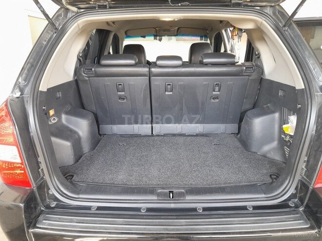 Hyundai Tucson 2008, 250,000 km - 2.0 l - Qusar