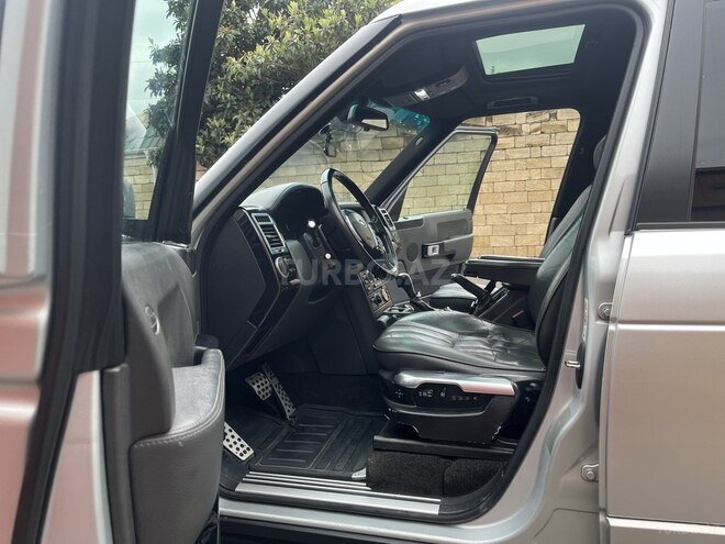Land Rover Range Rover 2003, 332,030 km - 3.0 l - Qax