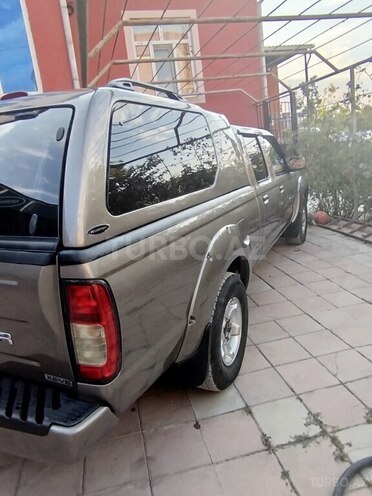 Nissan Navara 2003, 460,270 km - 3.3 l - Bakı