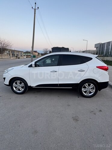 Hyundai ix35 2011, 208,000 km - 2.0 l - Xudat