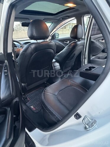 Hyundai ix35 2011, 208,000 km - 2.0 l - Xudat