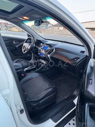 Hyundai ix35 2011, 208,000 km - 2.0 l - Xudat