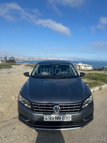 Volkswagen Passat 2016, 242,000 km - 1.8 l - Bakı