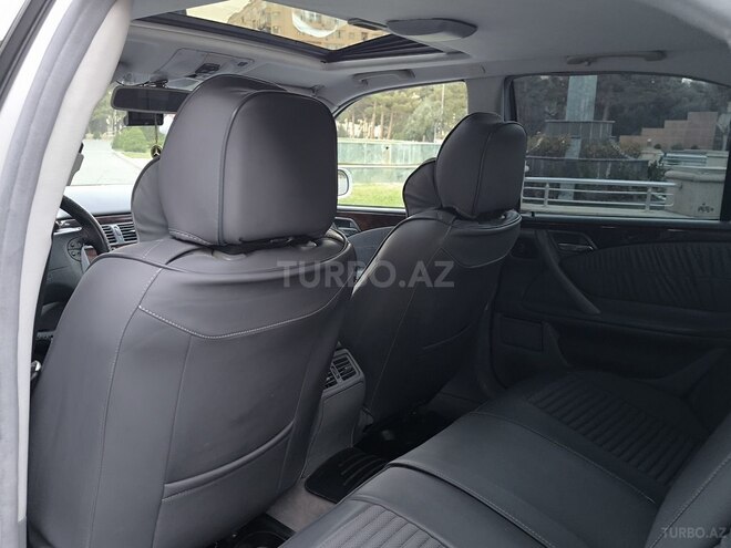 Mercedes E 240 1999, 318,000 km - 2.4 l - Yevlax