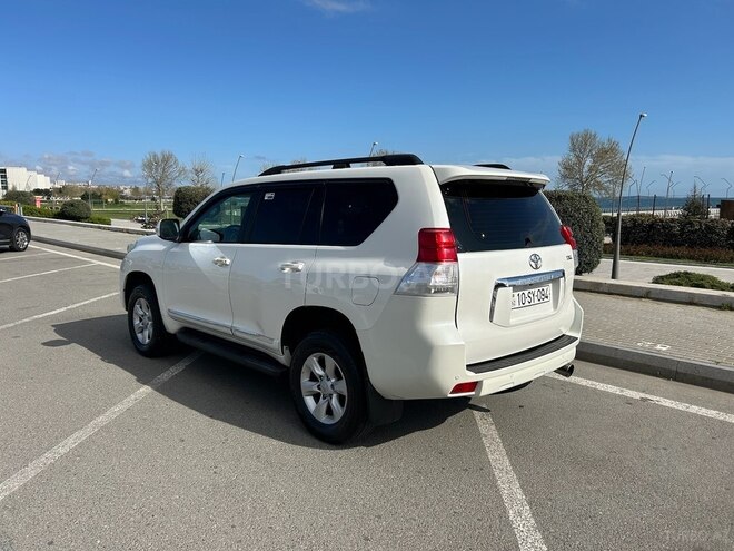 Toyota Land Cruiser Prado 2010, 189,800 km - 2.7 л - Bakı