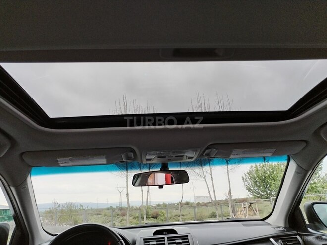 Toyota Camry-8