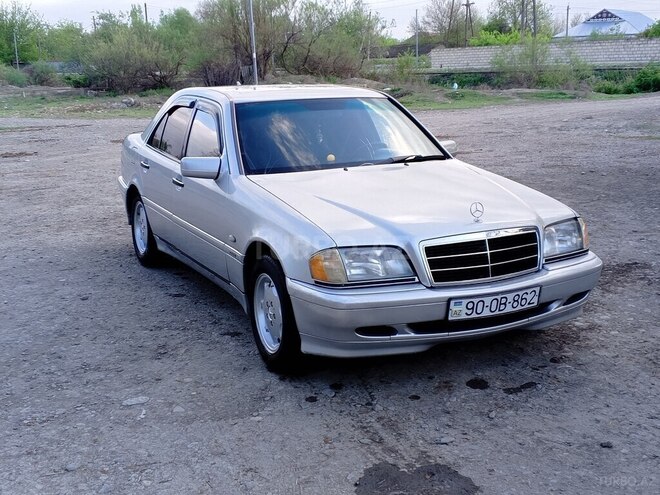 Mercedes C 200 1994, 460,580 km - 2.0 l - Ucar