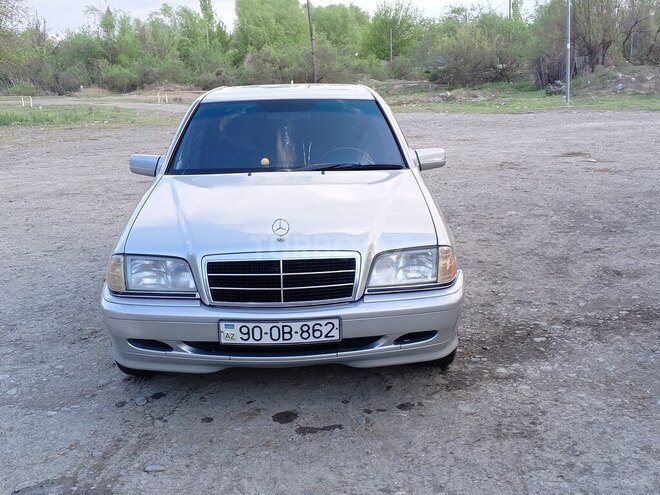 Mercedes C 200 1994, 460,580 km - 2.0 l - Ucar