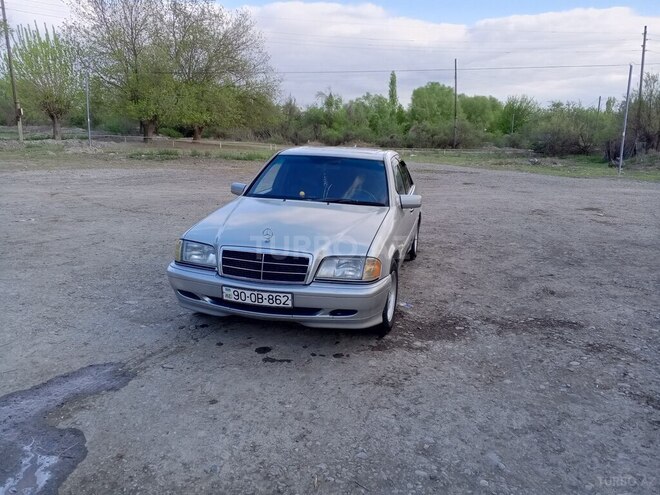 Mercedes C 200 1994, 460,580 km - 2.0 l - Ucar