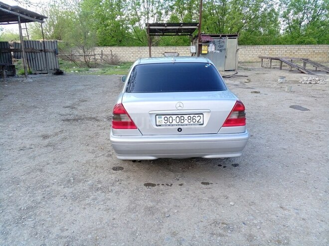 Mercedes C 200 1994, 460,580 km - 2.0 l - Ucar