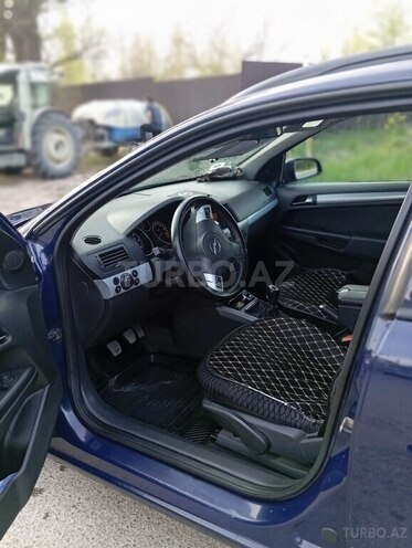 Opel Astra 2006, 257,000 km - 1.3 l - Qusar