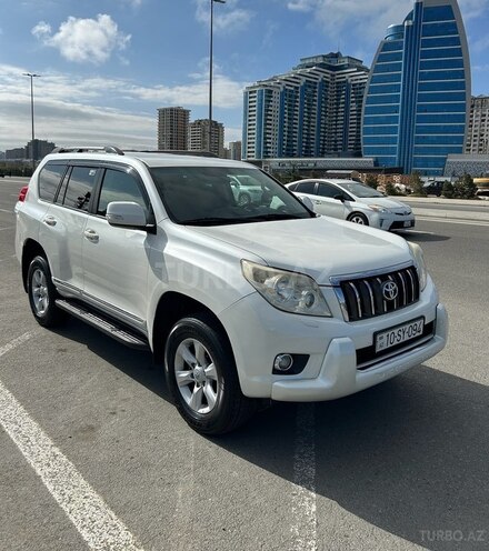 Toyota Land Cruiser Prado 2010, 189,800 km - 2.7 л - Bakı