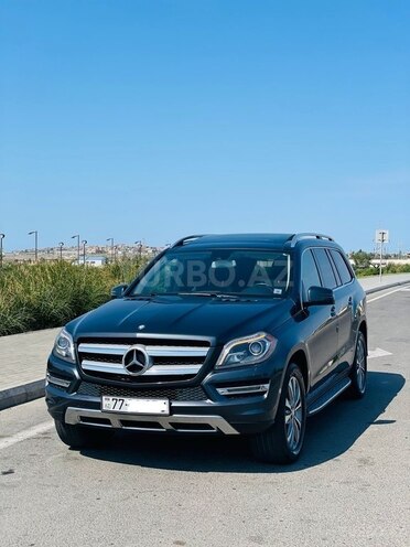 Mercedes GL 350 4MATIC 2015, 234,287 km - 3.0 l - Bakı
