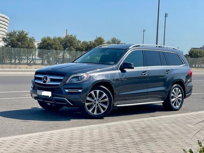 Mercedes GL 350 4MATIC 2015, 234,287 km - 3.0 l - Bakı