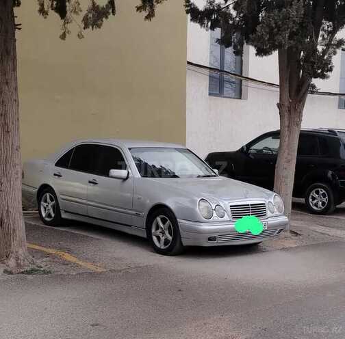 Mercedes E 230 1996, 256,450 km - 2.3 l - Bakı