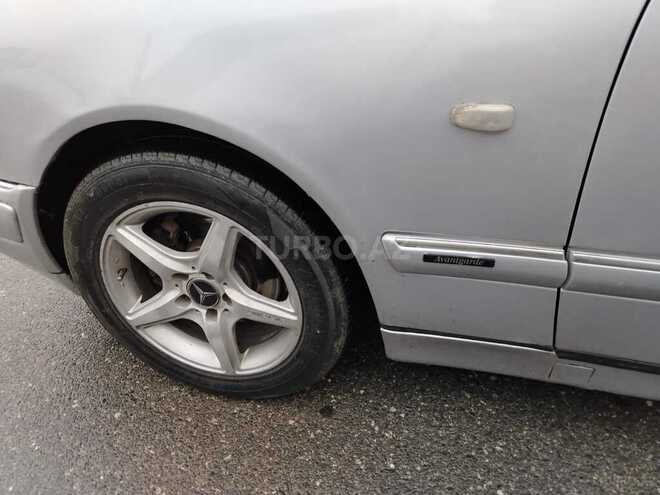 Mercedes E 230 1996, 256,450 km - 2.3 l - Bakı